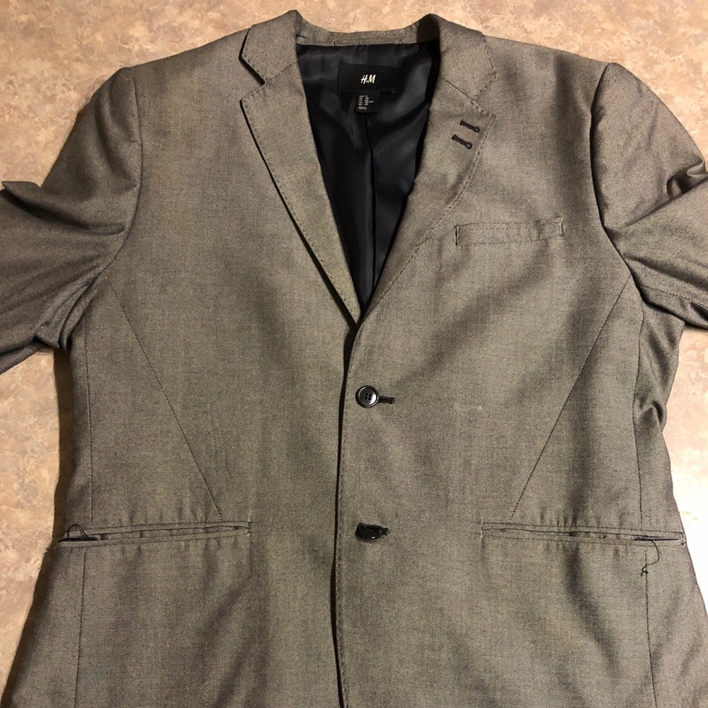 H&M blazer. Grey 44R. Standard fit